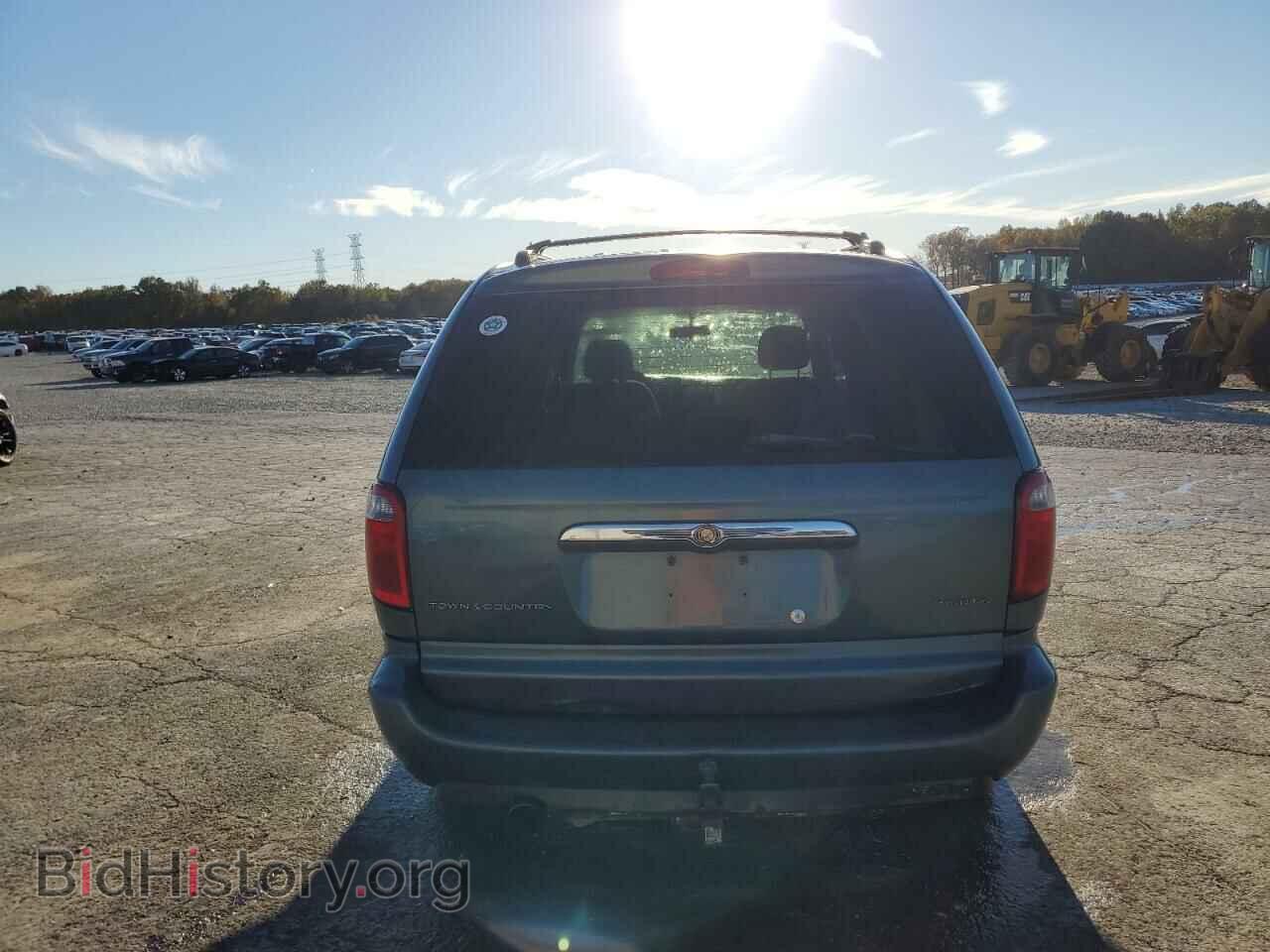 2006 CHRYSLER MINIVAN - VIN: 2A4GP54LX6R812460 - Фото 6