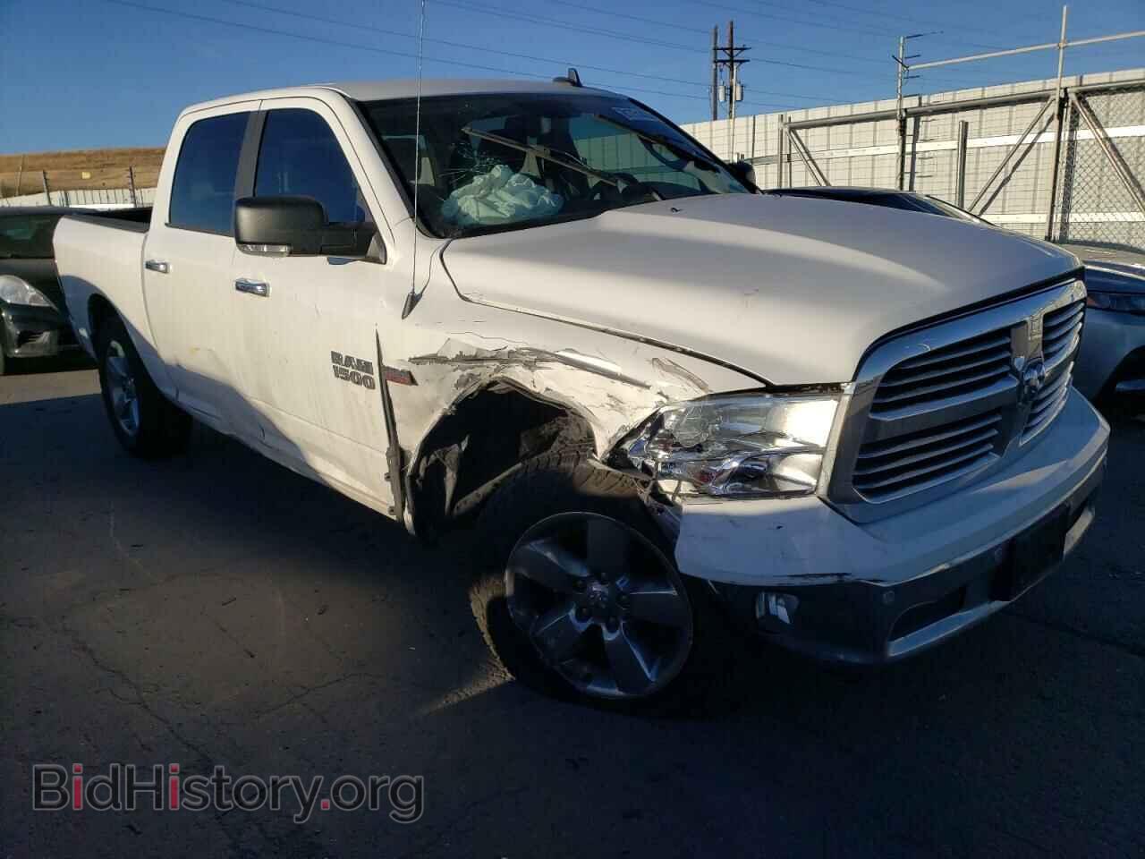 2017 RAM 1500 - VIN: 3C6RR7LTXHG646141 - Фото 4