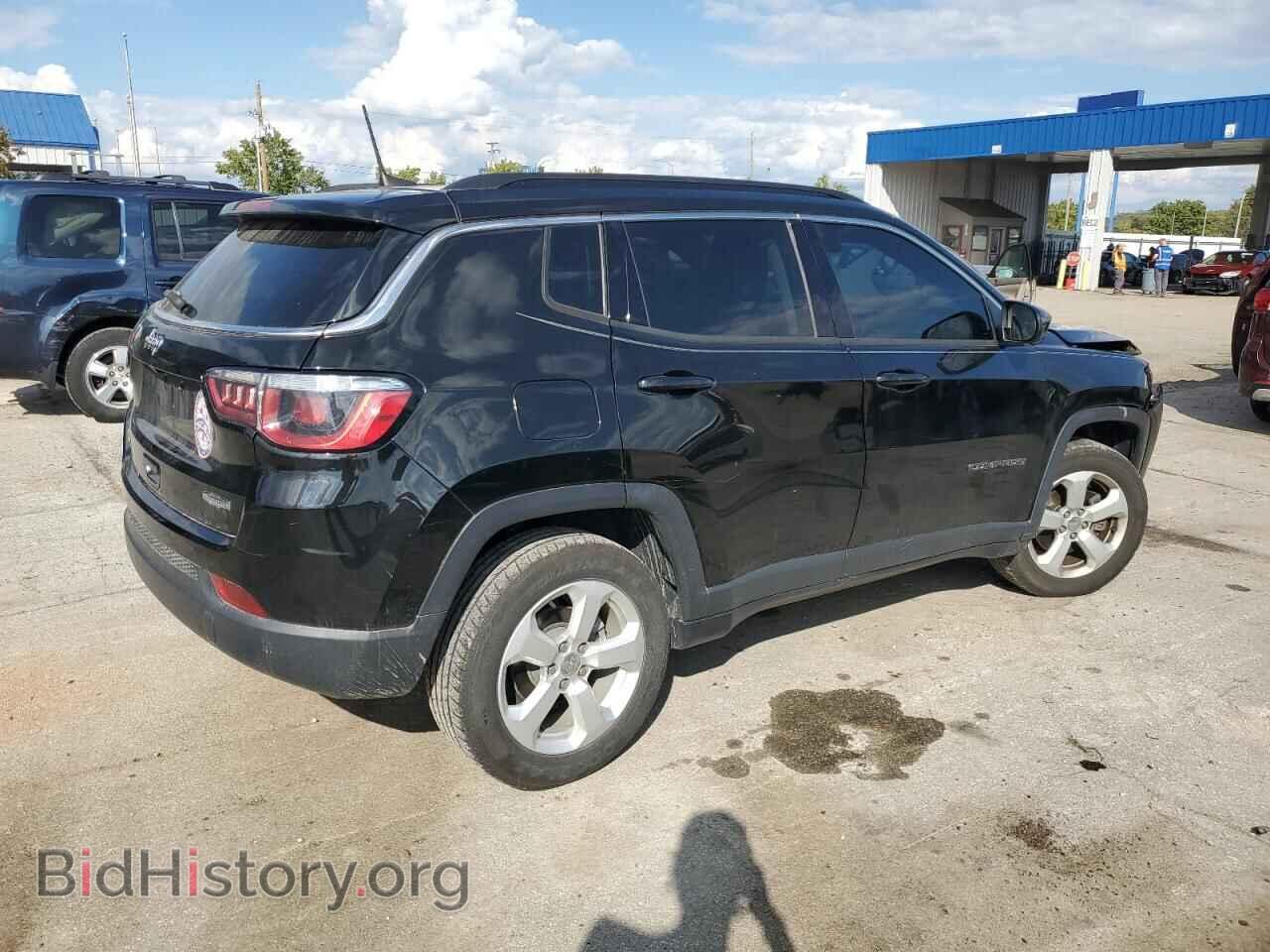 2018 JEEP COMPASS - VIN: 3C4NJDBB6JT143080 - Фото 3