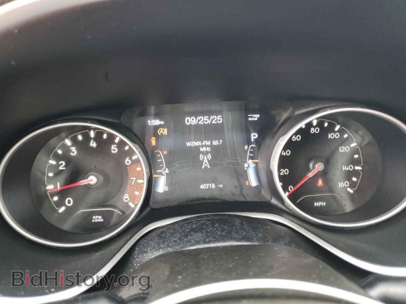 2019 Jeep COMPASS (VIN 3C4NJDBB6KT760870) — фото 9 из 14