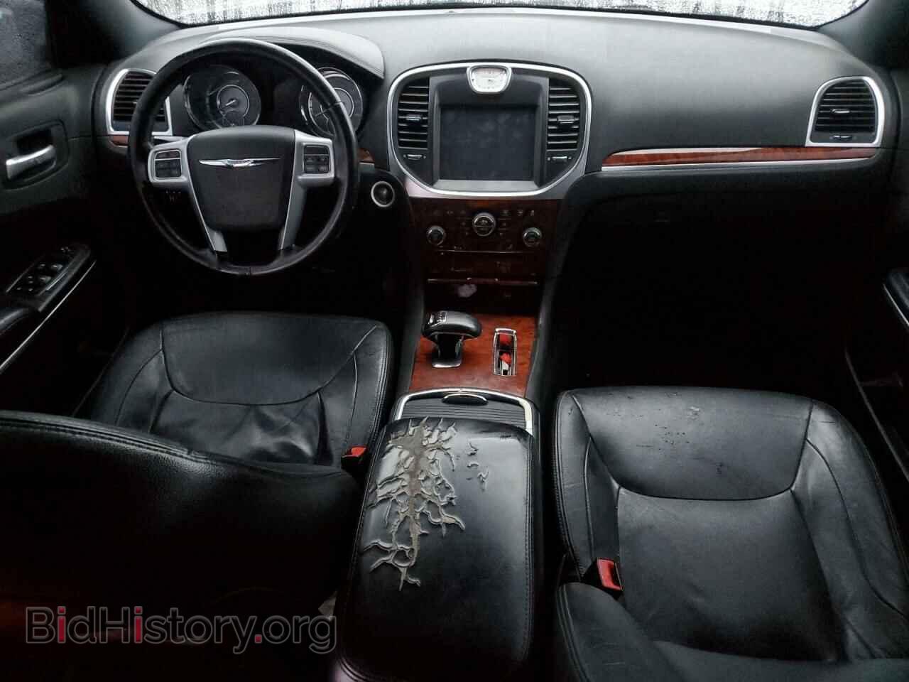 2012 CHRYSLER 300 - VIN: 2C3CCAAG2CH227247 - Фото 8