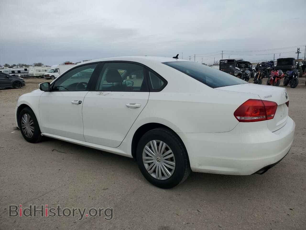 2015 VOLKSWAGEN PASSAT - VIN: 1VWAT7A35FC087153 - Фото 2