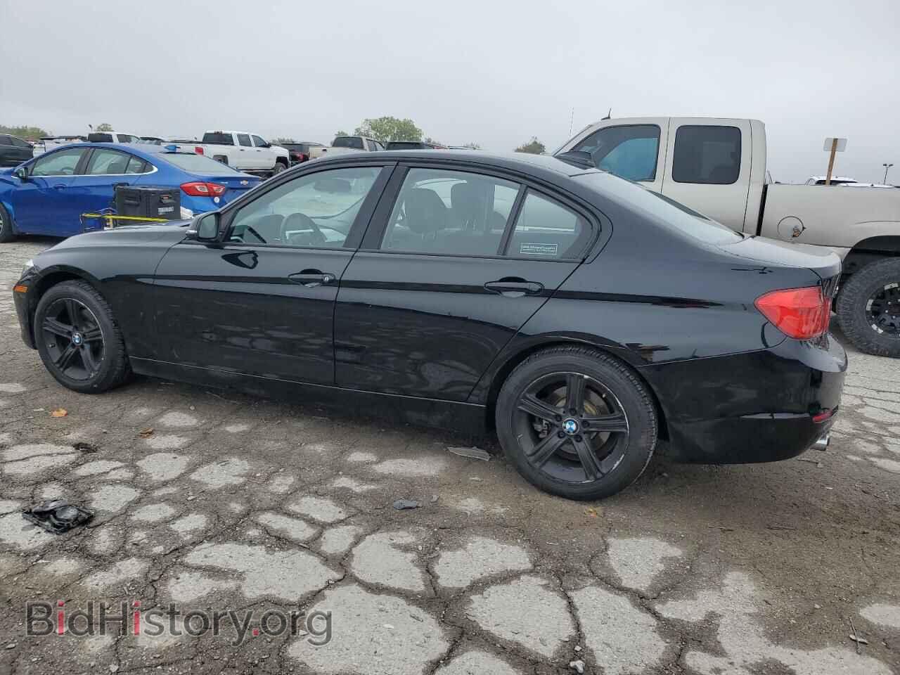 2013 BMW 3 SERIES - VIN: WBA3B5G59DNS05232 - Фото 2