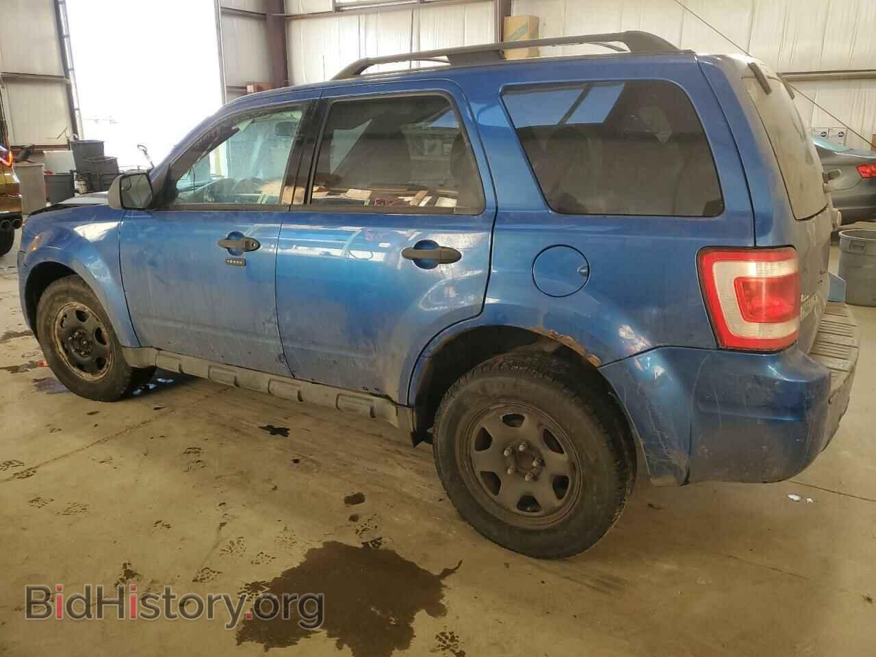 2011 FORD ESCAPE - VIN: 1FMCU0D75BKA70783 - Фото 2
