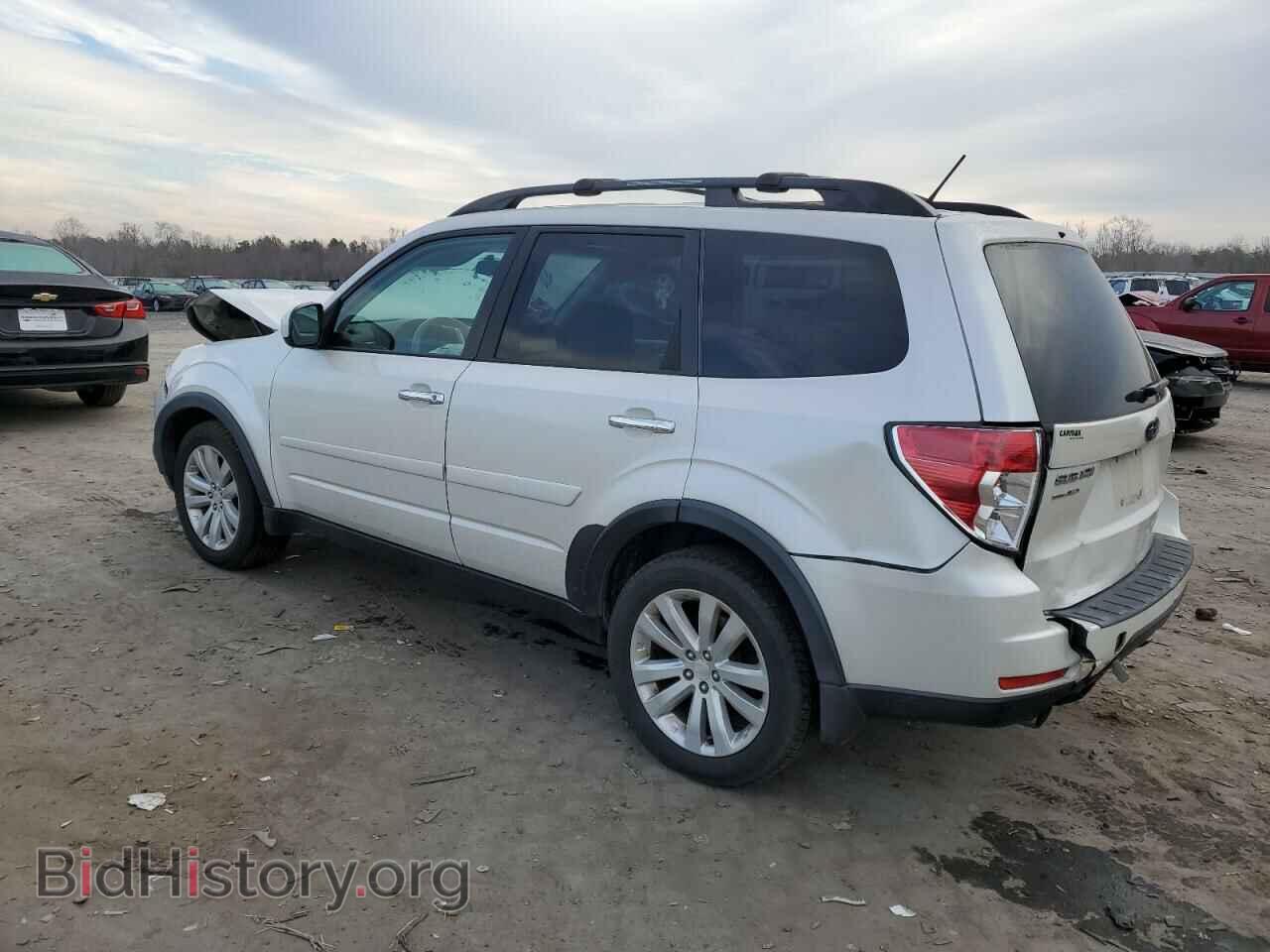 2011 SUBARU FORESTER - VIN: JF2SHAECXBH746391 - Фото 2