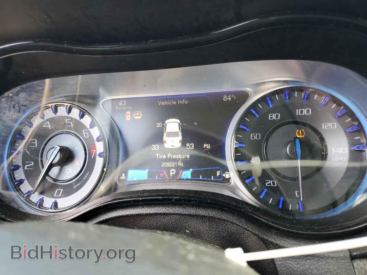 2015 CHRYSLER 300 - VIN: 2C3CCABG5FH899001 - Фото 9