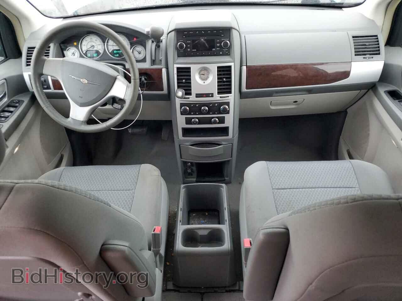 2010 CHRYSLER MINIVAN - VIN: 2A4RR5D17AR346173 - Фото 8