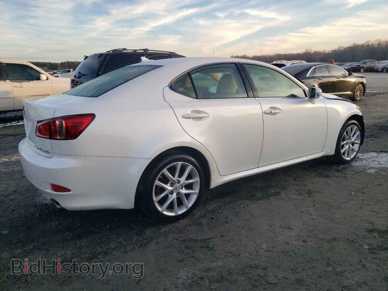 2012 LEXUS IS - VIN: JTHCF5C28C5054562 - Photo 3