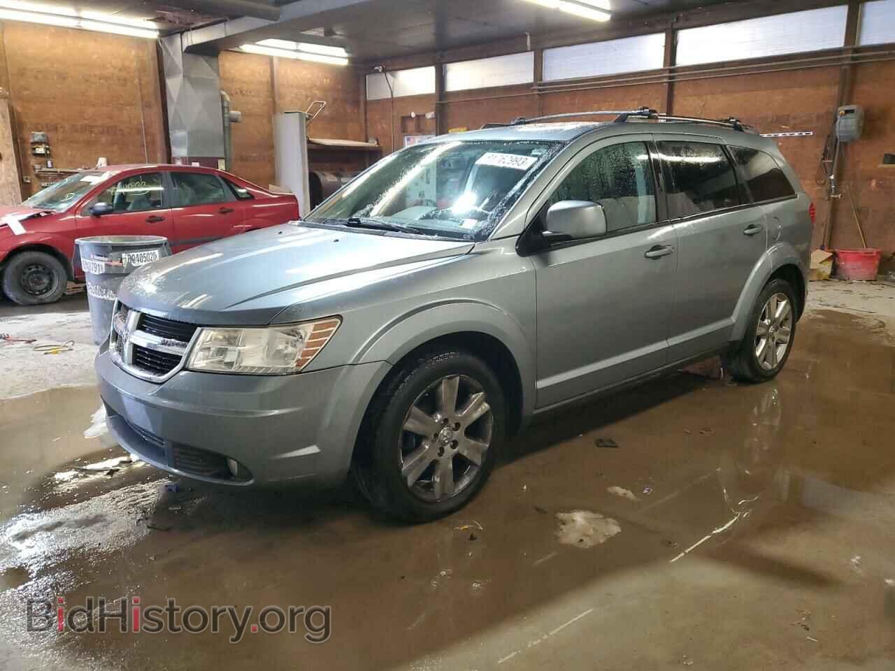 Фотография 3D4PH5FV2AT108196 - DODGE JOURNEY 2010