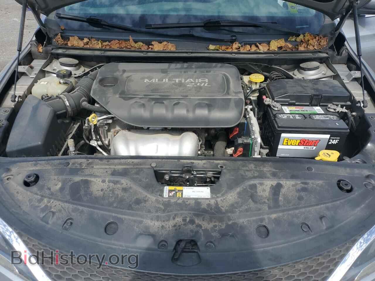 2016 CHRYSLER 200 - VIN: 1C3CCCAB9GN133783 - Photo 11