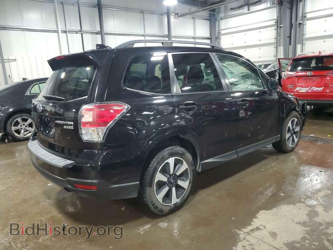 2017 SUBARU FORESTER - VIN: JF2SJAEC0HH561277 - Фото 3