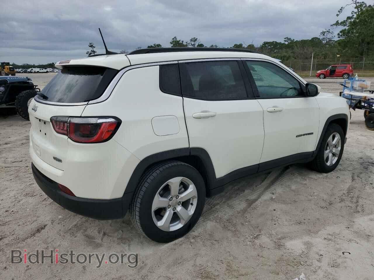 2020 JEEP COMPASS - VIN: 3C4NJCBB0LT230194 - Фото 3