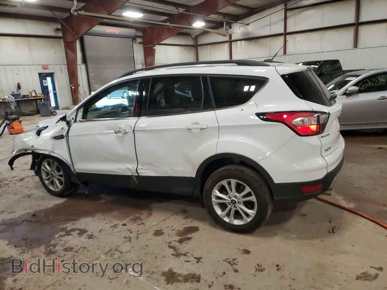 2018 FORD ESCAPE - VIN: 1FMCU0GD2JUD18895 - Фото 2