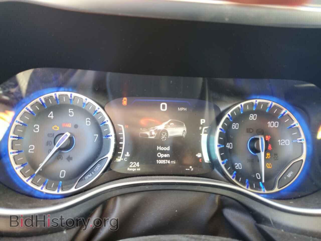 2017 CHRYSLER PACIFICA - VIN: 2C4RC1EGXHR608541 - Photo 9