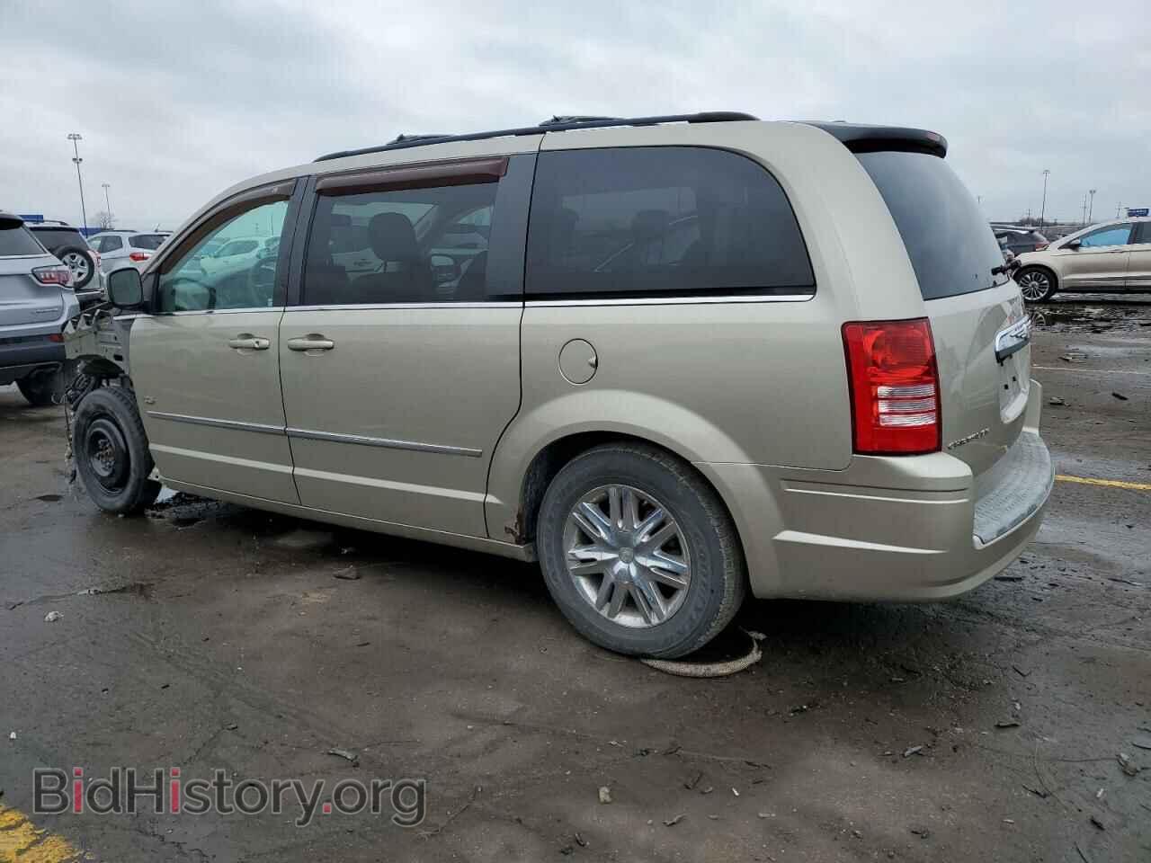 2009 CHRYSLER MINIVAN - VIN: 2A8HR54139R686510 - Фото 2