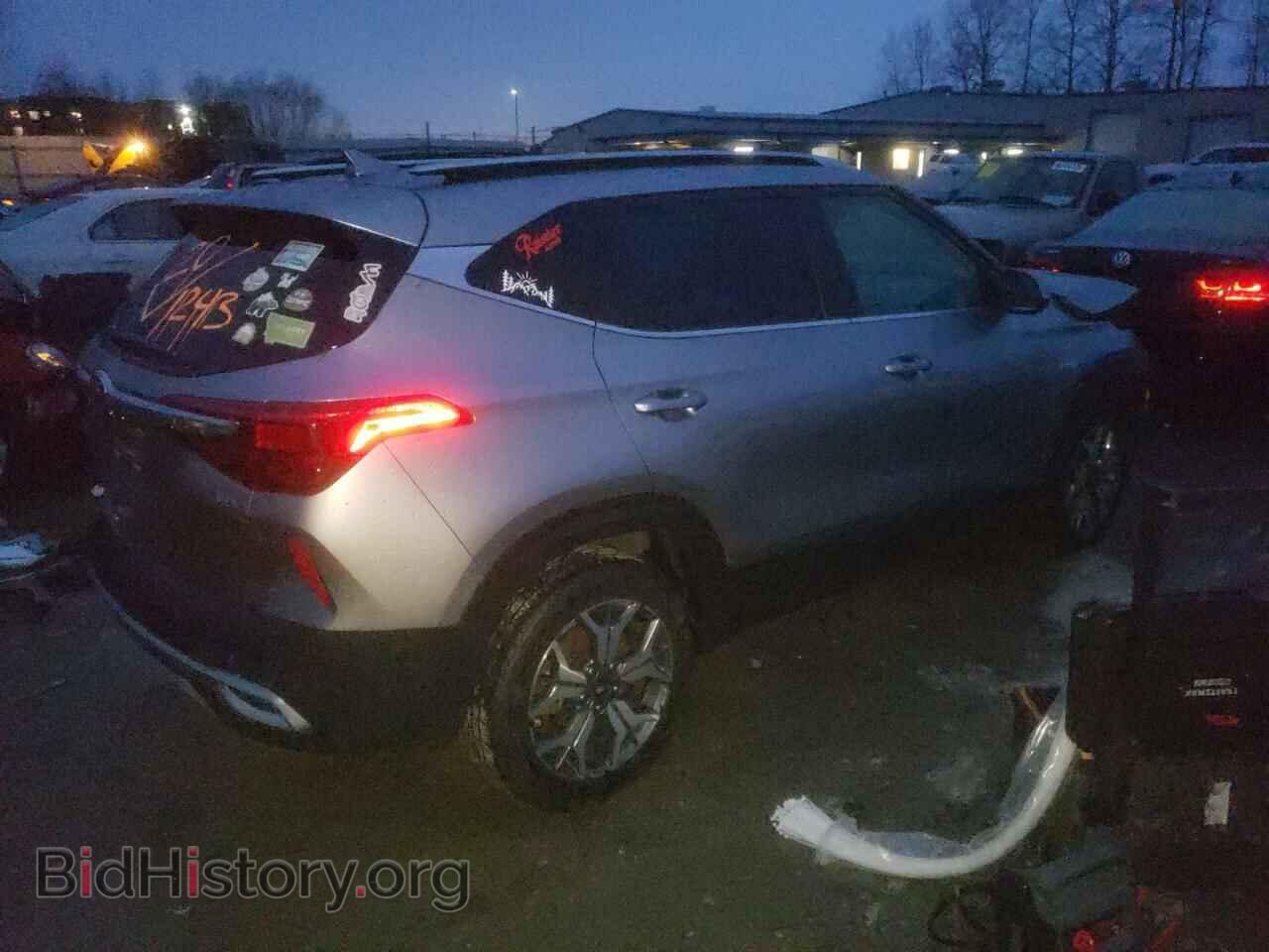 2021 KIA SELTOS - VIN: KNDERCAA7M7051982 - Фото 3