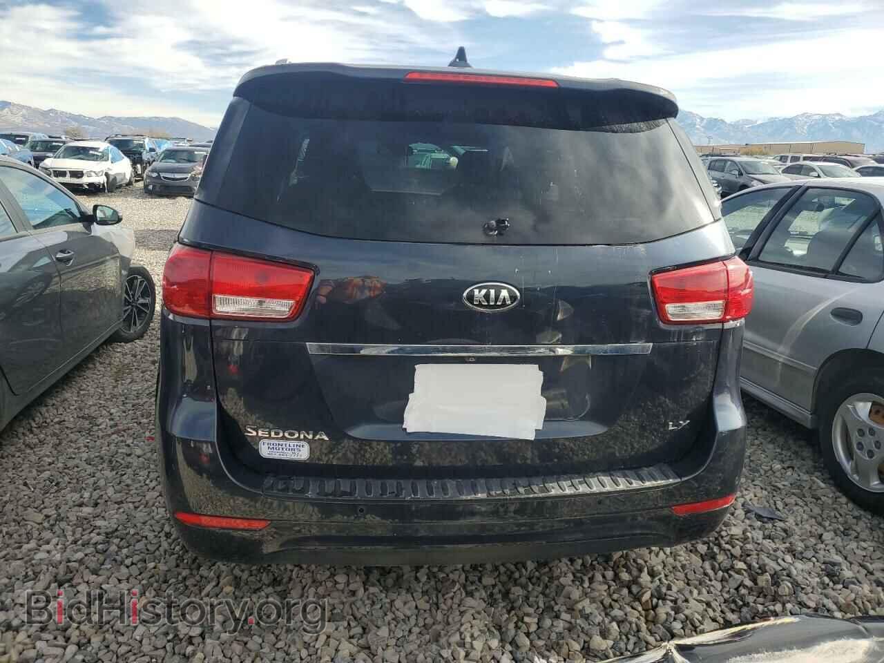 2015 KIA All Models - VIN: KNDMB5C18F6025408 - Photo 6