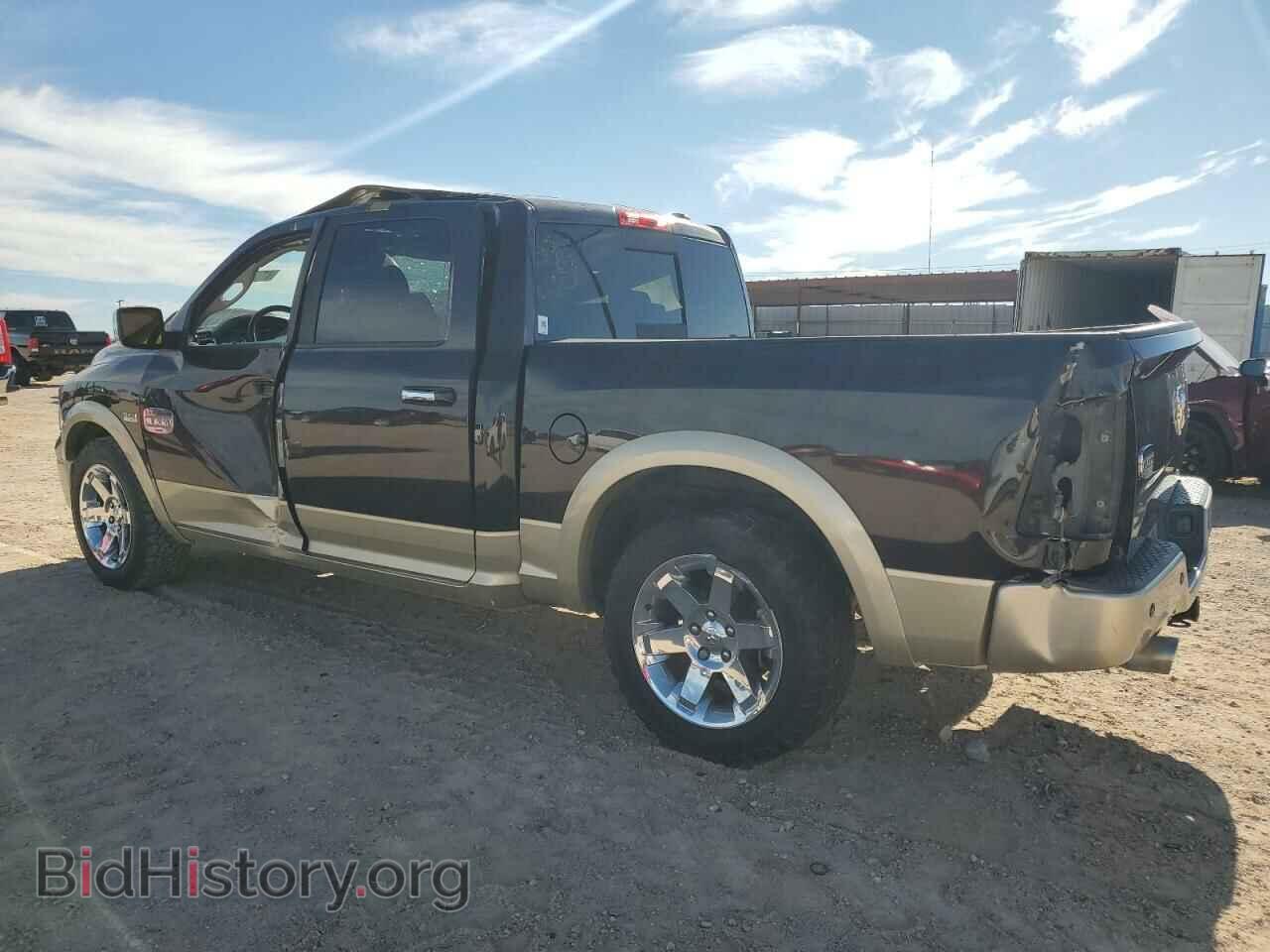 2011 DODGE All Models - VIN: 1D7RB1CTXBS599421 - Фото 2