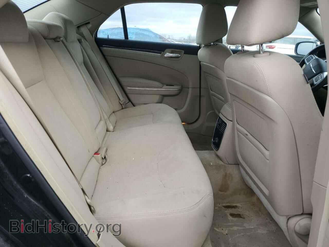 2011 CHRYSLER 300 - VIN: 2C3CA4CG0BH526349 - Фото 10