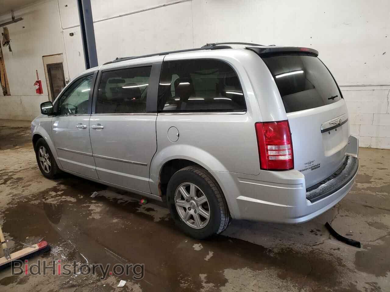 2010 CHRYSLER MINIVAN - VIN: 2A4RR5D16AR229202 - Фото 2
