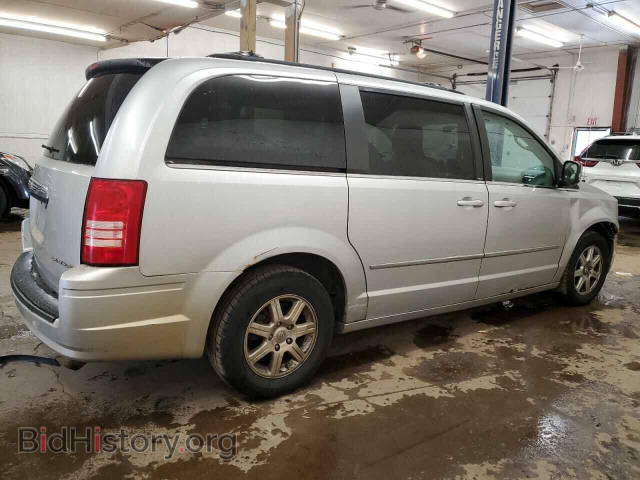 2010 CHRYSLER MINIVAN - VIN: 2A4RR5D16AR229202 - Фото 3