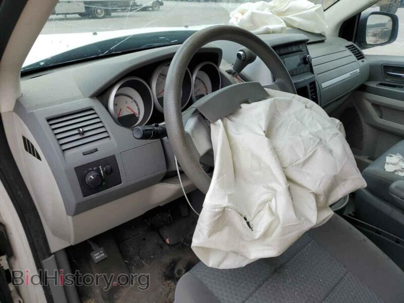 2010 Dodge CARAVAN (VIN 2D4RN4DE8AR164483) — photo 8 of 14