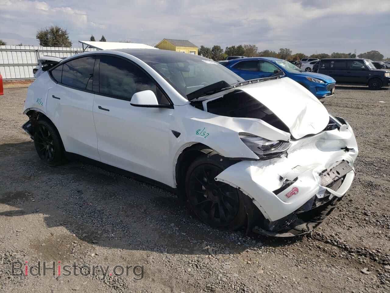 2024 TESLA MODEL Y - VIN: 7SAYGDEE0RF129349 - Photo 4