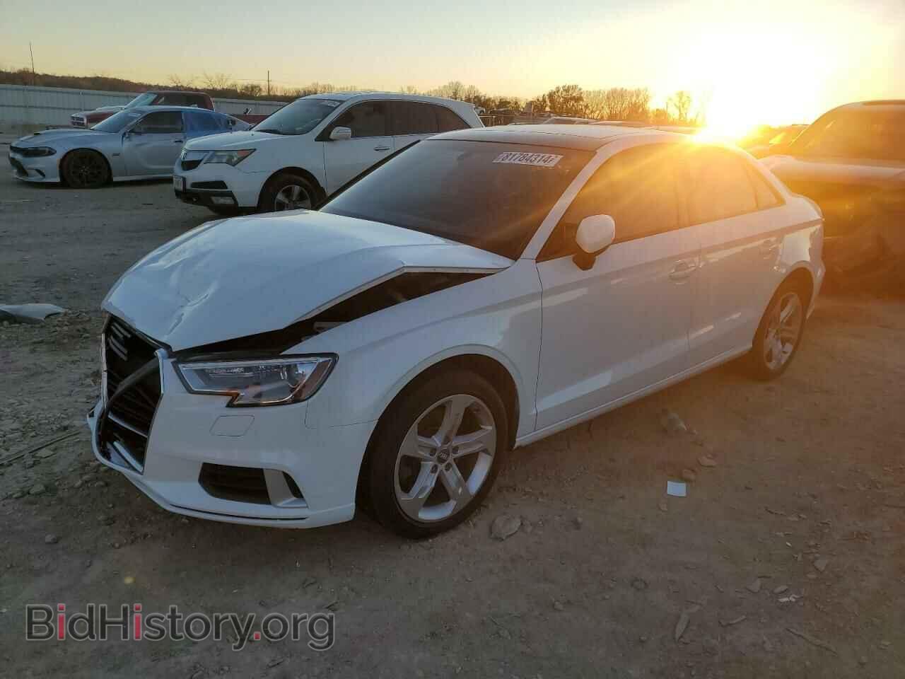 Photo WAUB8GFF0H1070042 - AUDI A3 2017