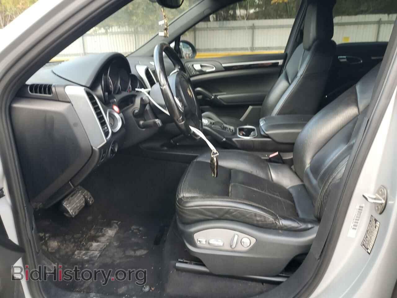 2011 PORSCHE CAYENNE - VIN: WP1AE2A28BLA93643 - Фото 7