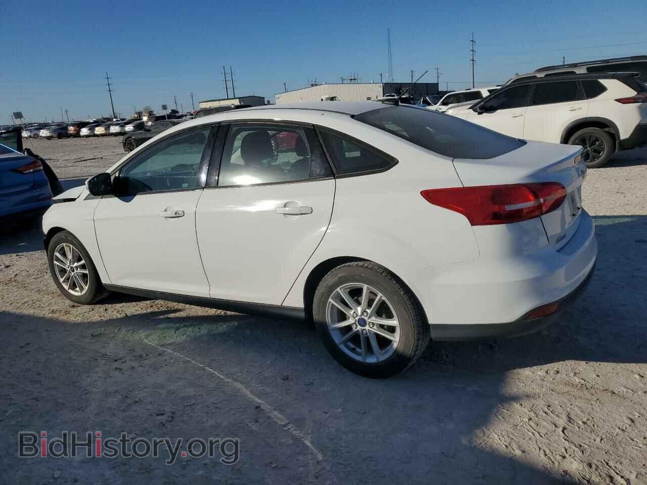 2017 FORD FOCUS - VIN: 1FADP3F28HL218842 - Фото 2