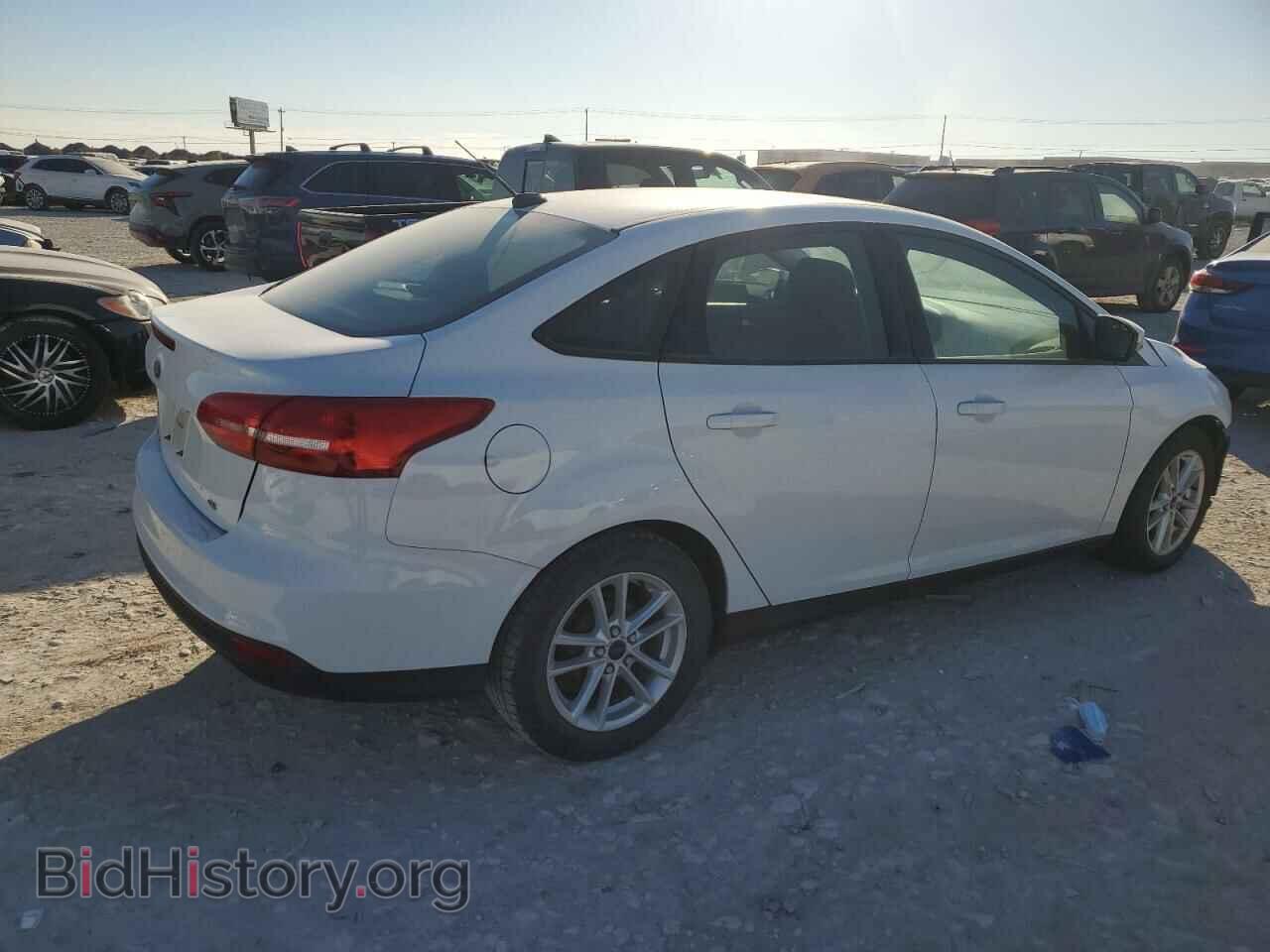2017 FORD FOCUS - VIN: 1FADP3F28HL218842 - Фото 3