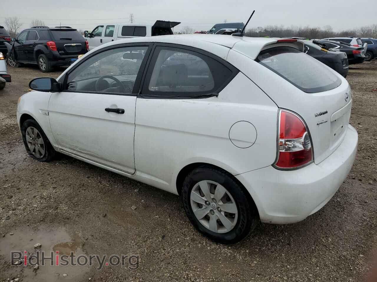 2008 HYUNDAI ACCENT - VIN: KMHCM36C18U092045 - Фото 2