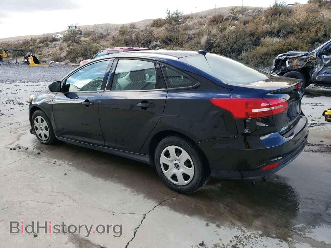 2018 FORD FOCUS - VIN: 1FADP3E2XJL217778 - Фото 2
