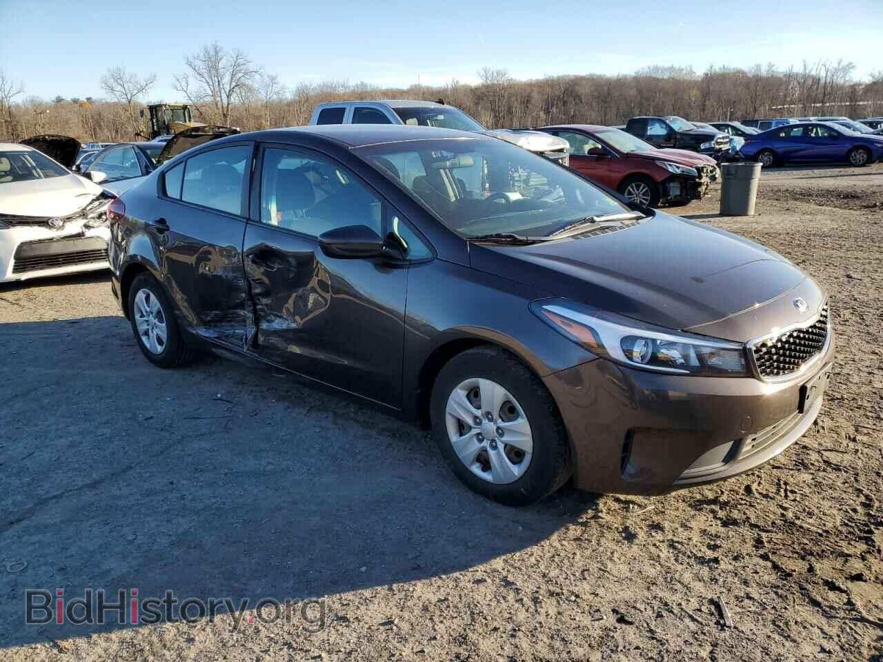 2017 KIA FORTE - VIN: 3KPFK4A73HE015392 - Фото 4
