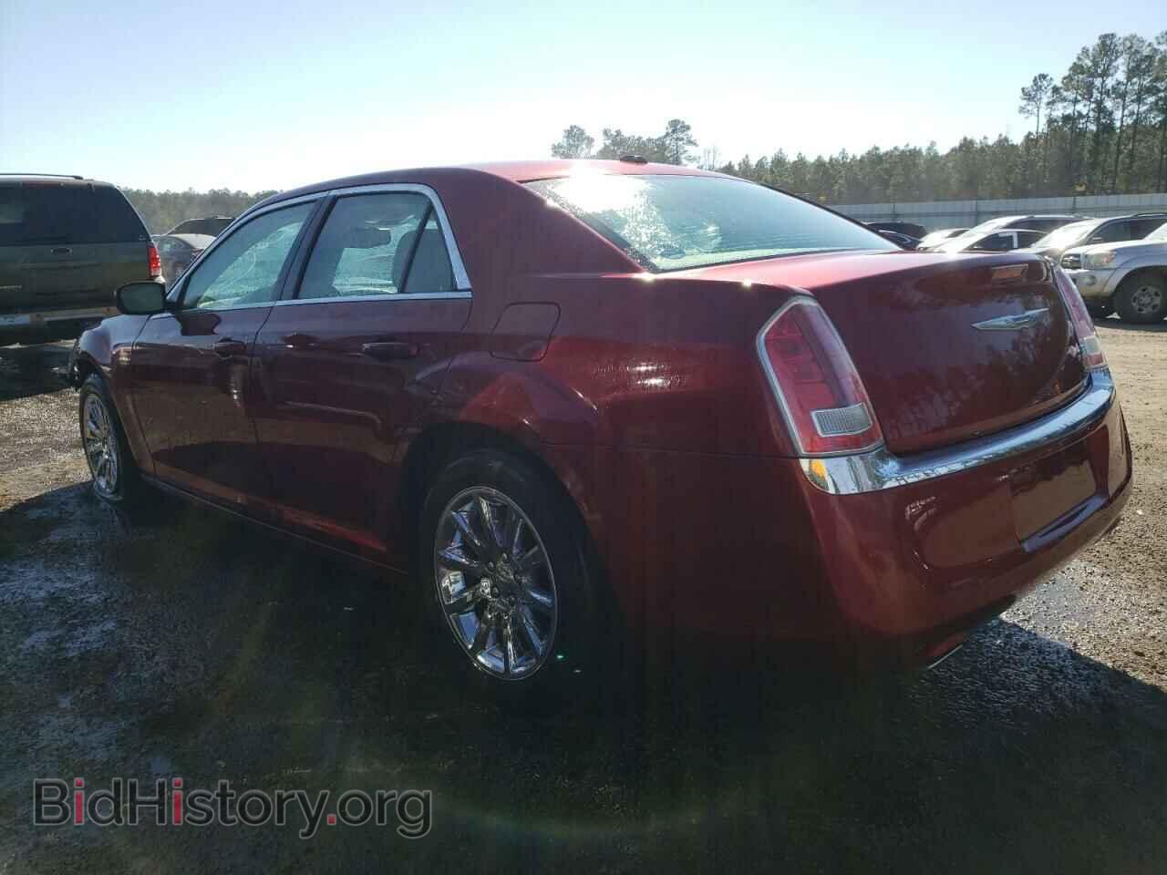 2014 CHRYSLER 300 - VIN: 2C3CCAAG1EH321199 - Фото 2