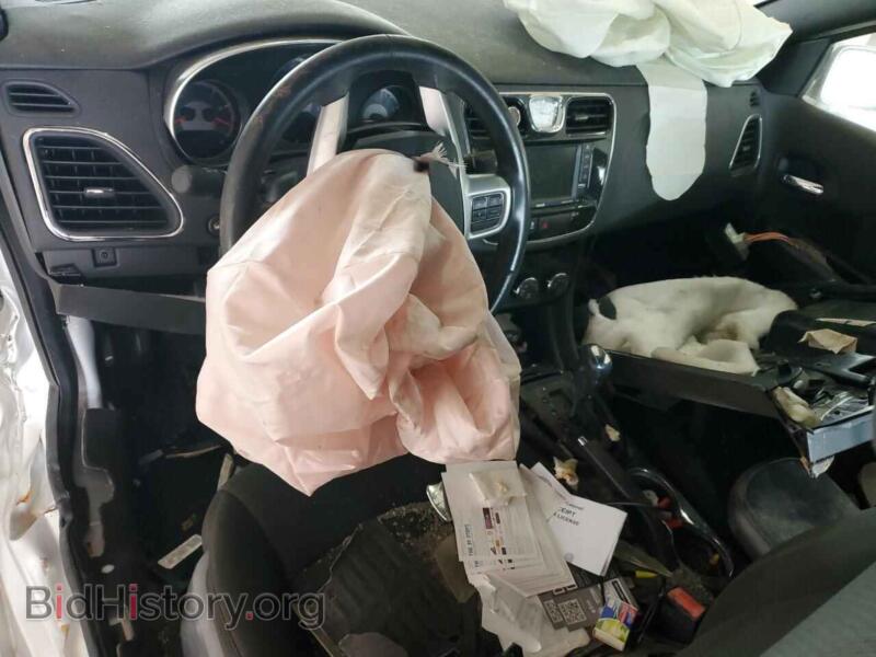 2012 Chrysler 200 (VIN 1C3CCBBB9CN140414) — photo 8 of 13