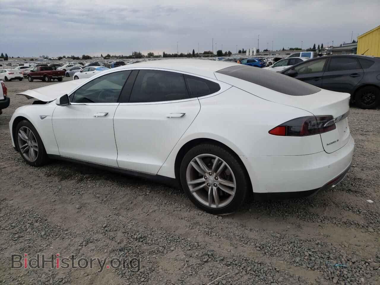 2013 TESLA MODEL S - VIN: 5YJSA1DN9DFP21927 - Фото 2