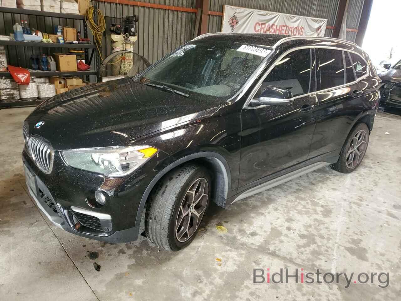 Фотография WBXHU7C56K3H46032 - BMW X1 2019