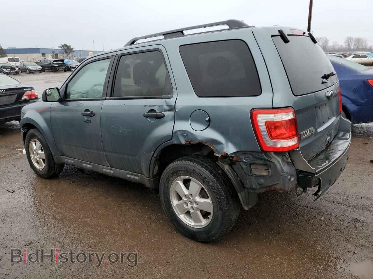 2011 FORD ESCAPE - VIN: 1FMCU0D75BKB30593 - Photo 2