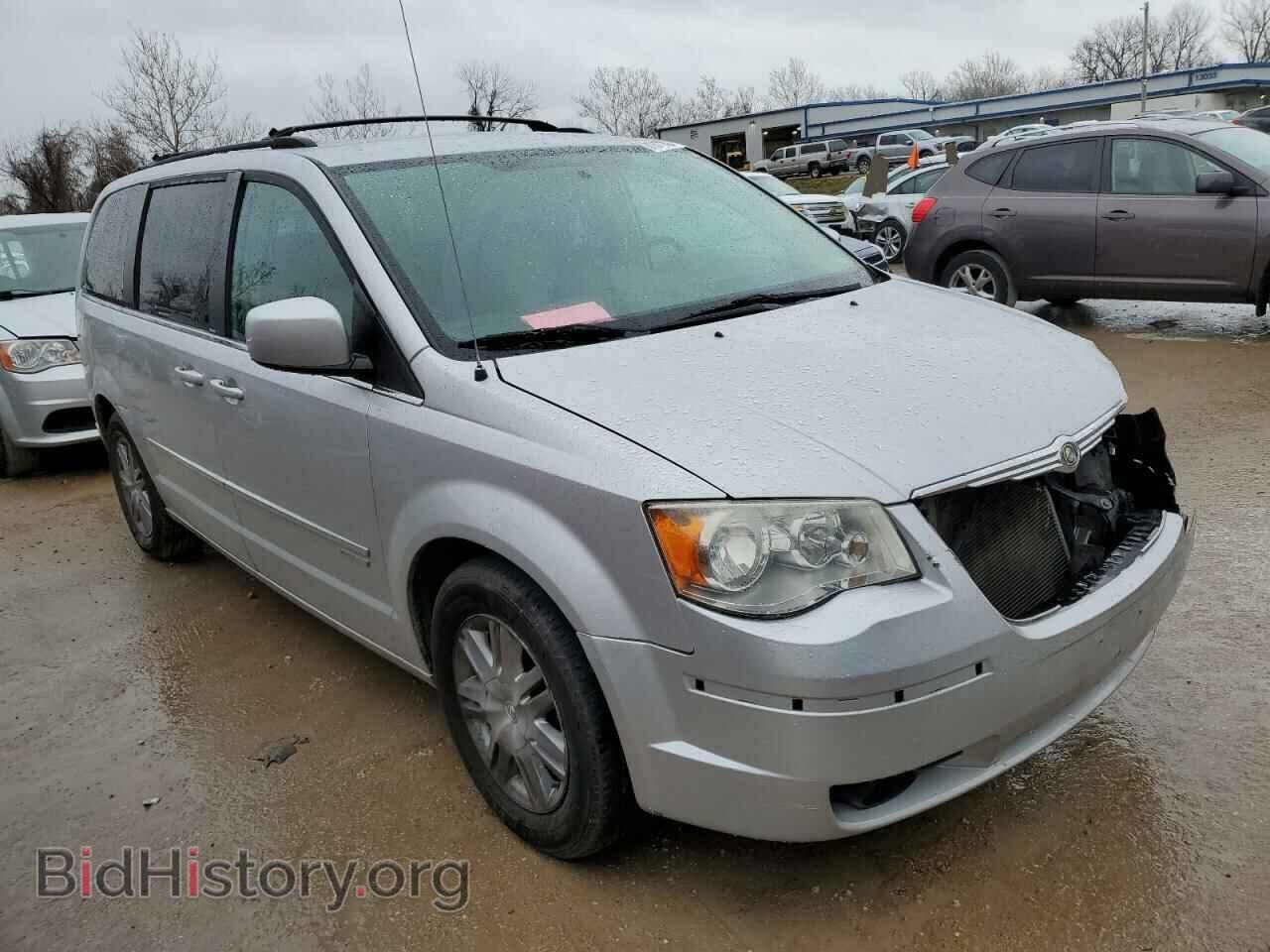 2010 CHRYSLER MINIVAN - VIN: 2A4RR5D17AR298688 - Фото 4