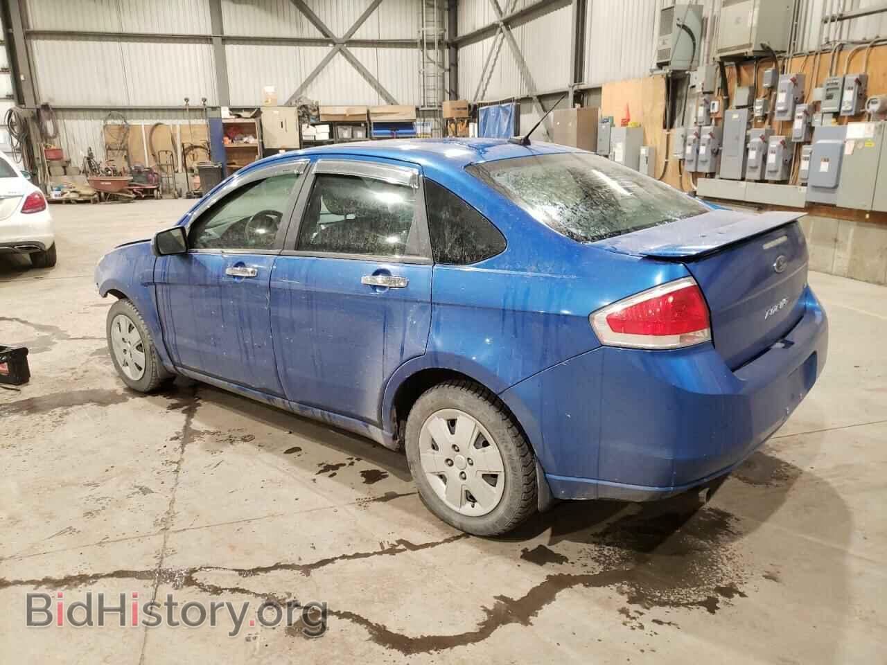 2011 FORD FOCUS - VIN: 1FAHP3FN6BW154849 - Photo 2