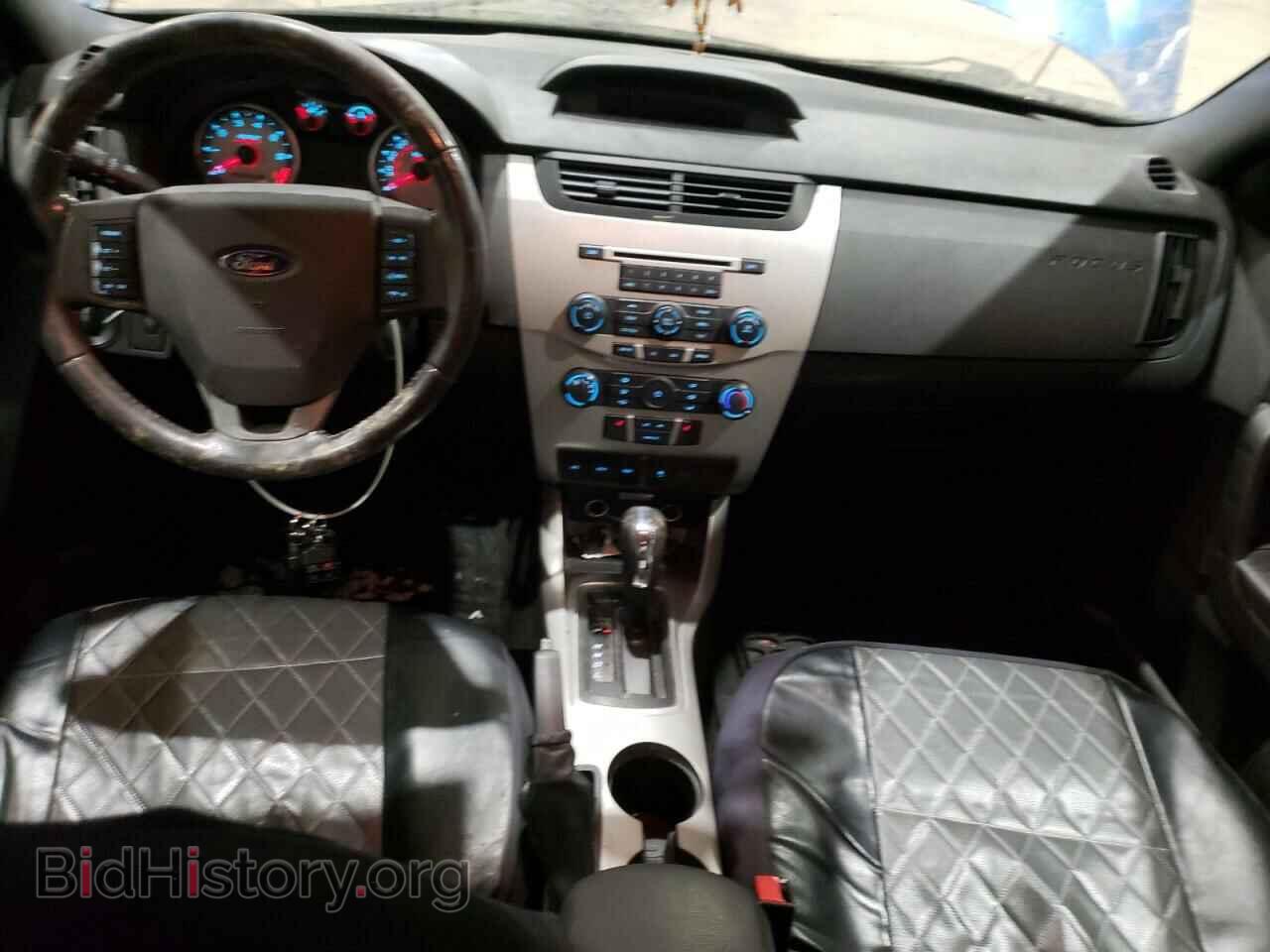 2011 FORD FOCUS - VIN: 1FAHP3FN6BW154849 - Photo 8