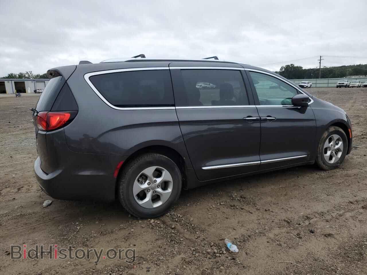 2017 CHRYSLER PACIFICA - VIN: 2C4RC1EG4HR669190 - Photo 3