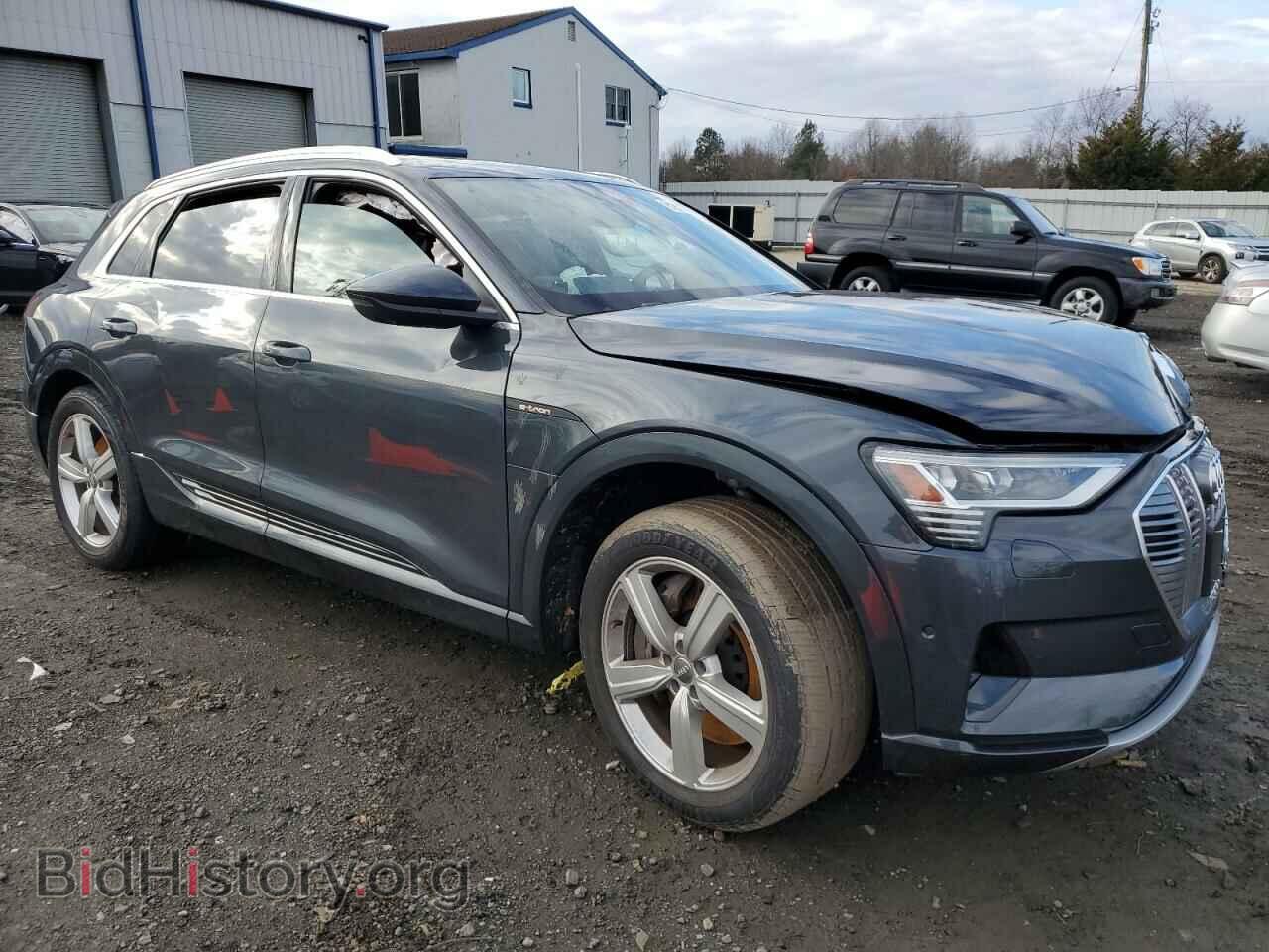 2019 AUDI E-TRON - VIN: WA1LABGE9KB014682 - Photo 4