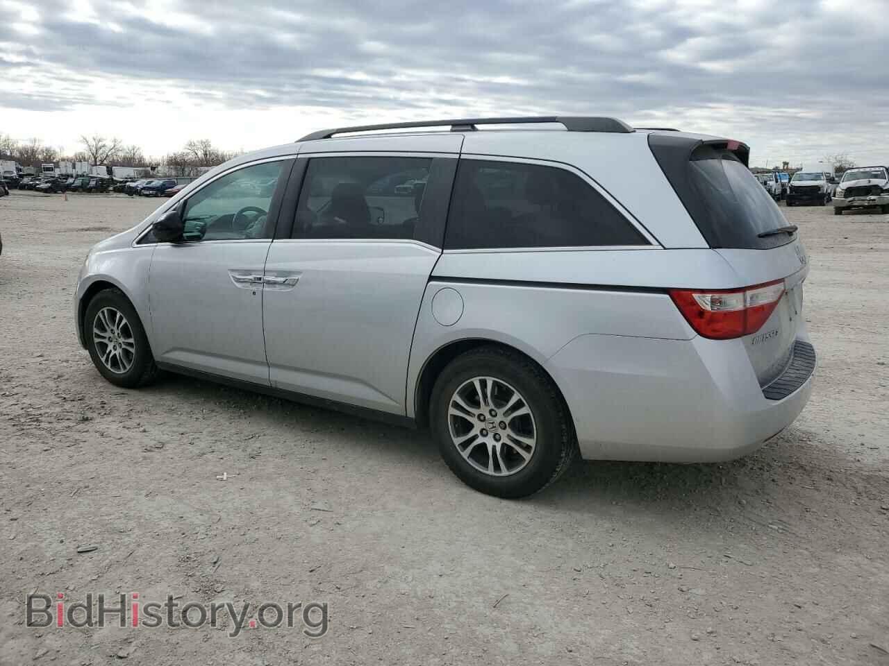 2011 HONDA All Models - VIN: 5FNRL5H43BB045294 - Photo 2