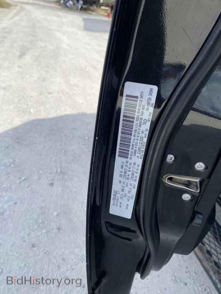 2018 RAM All Models - VIN: 3C63RRGL2JG132267 - Photo 10