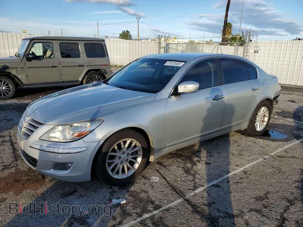 Фотография KMHGC4DE3AU095940 - HYUNDAI GENESIS 2010