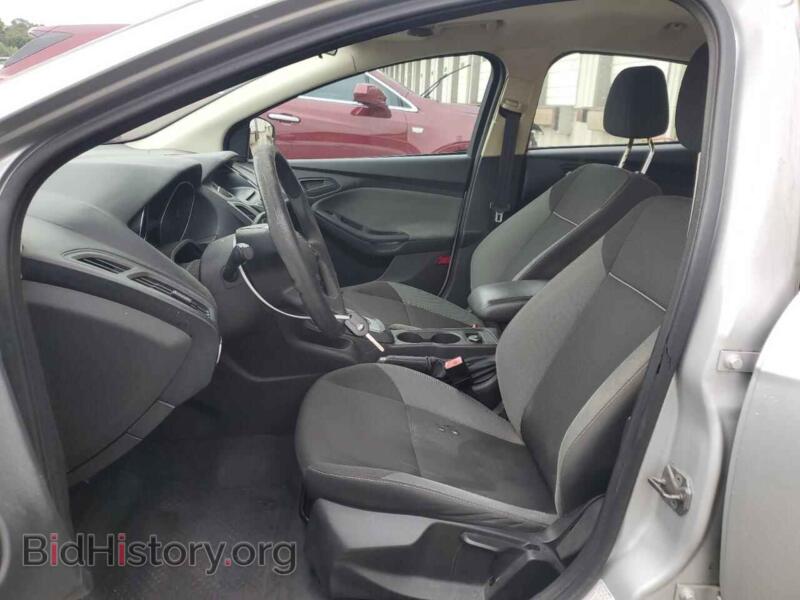 2012 Ford FOCUS (VIN 1FAHP3F24CL128159) — фото 7 из 14