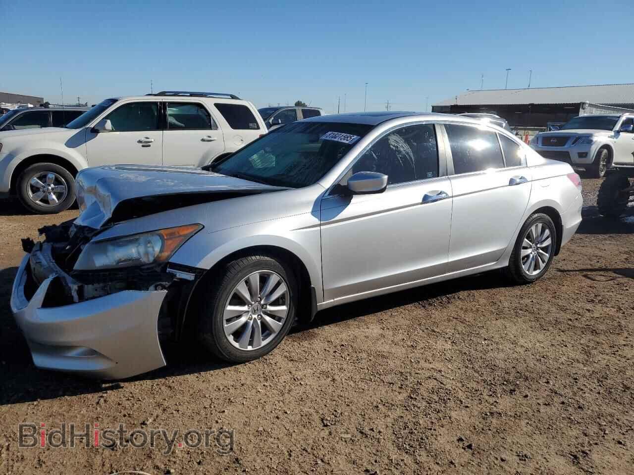 Фотография 1HGCP3F87CA008880 - HONDA ACCORD 2012