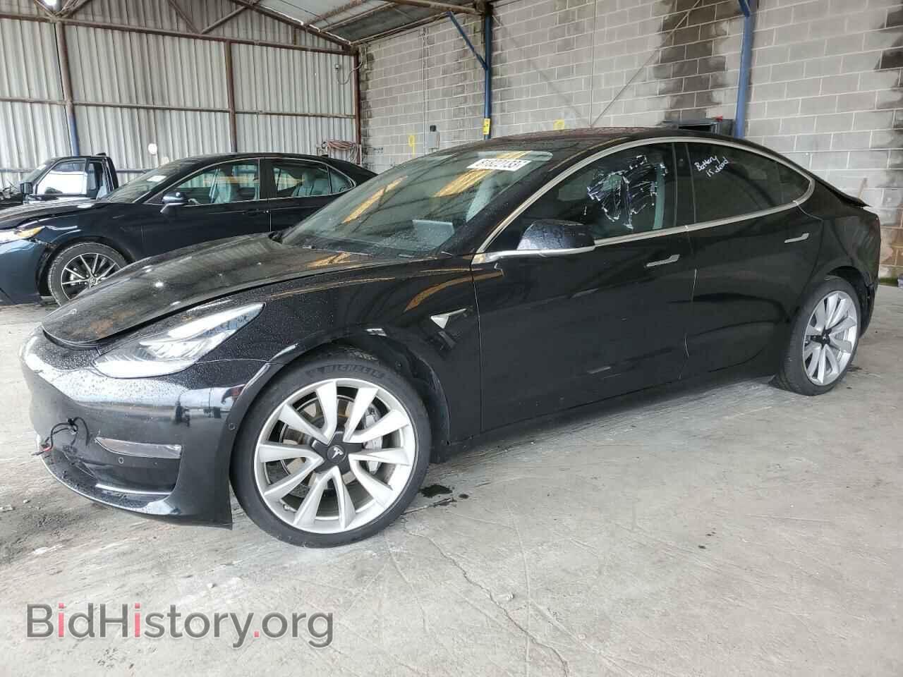 Фотография 5YJ3E1EA5JF071025 - TESLA MODEL 3 2018
